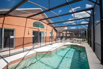 Image de Spacious Stay Near Disney, Game Room, Private Pool