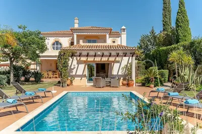 Image de 174 Gramacho Immaculately Presented Villa With Pool Heating