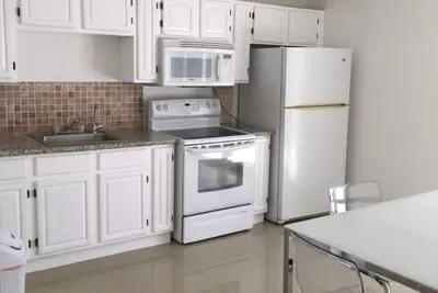 Image de Beach Downtown Miami Twinhome Updated!