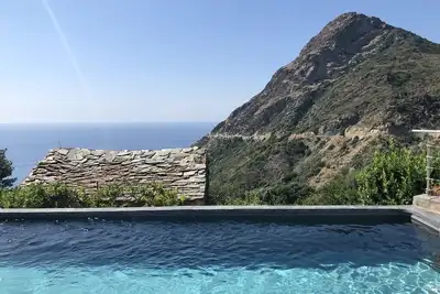 Image de Maison avec piscine_CAP Corse