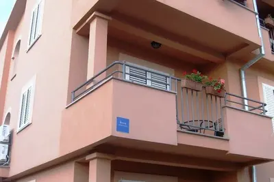 Image de Appartement dans Sukošan avec Balcon, Climatisation, Wifi (4941-3)