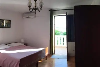 Image de Appartement d'une chambre prés de la plage Kustici, Pag (A-18248-c)
