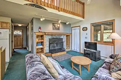 Image de Townhouse on 18-Hole Golf Course with Pool!