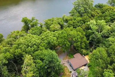 Image de Au bord de retraite sur la rivière Shenandoah à Front Royal, Va