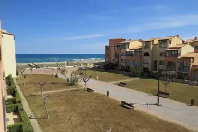 Image de Appartement proche de la plage avec parking privé 6fm34b1