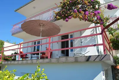 Image de Maison de vacances Okrug Gornji pour 1 - 6 personnes avec 3 chambres à coucher - Maison de vacances