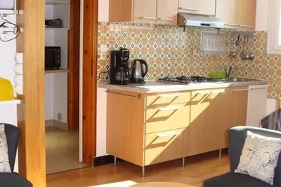 Image de 300m de la mer, Appartement charmant avec terrasse et wifi gratuit