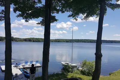 Image de Lakefront Retreat on Galway Lake, Ny