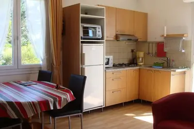 Image de 300m de la mer, Appartement dans maison bretonne avec terrasse