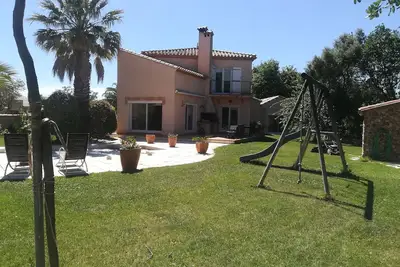 Image de Canet En Roussillon Villa au calme, 2km de la plage avec grand jardin et piscine