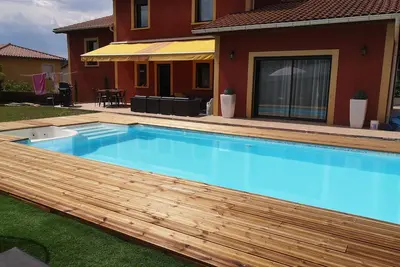 Image de Villa Avec Piscine à 15 min de Lyon