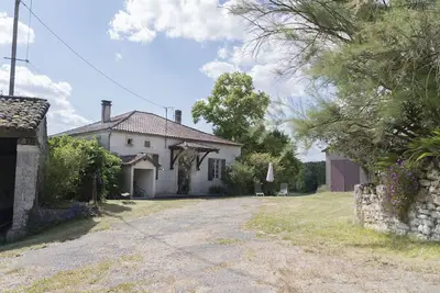Image de Maison de campagne familiale Ă louer dans la campagne quercynoise (6\/7 pers. )