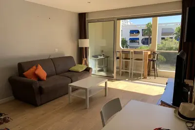 Image de Bel appartement climatisé à 200 mètres de la mer