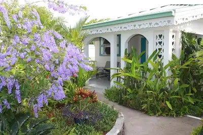 Image de Storybook Cottage at Eden Villa - Private pool - jeep included