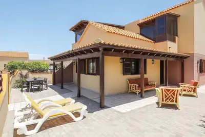 Image de Charmante maison de vacances \"Casa Maria Granillo\" avec vue sur la mer, jardin et terrasse