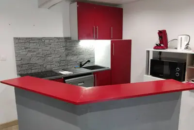 Image de Appartements entier 6 personnes climatisation parking privé