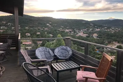 Image de villa d'archi bois, vue panoramique \/ plages de Santa giulia porto vecchio