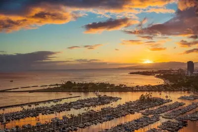 Image de @ Marbella Lane - Executive Suite | Steps to Beach