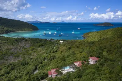 Image de Walk to world famous Maho Bay! Privacy, views, pool, 4 equal king size bedrooms.