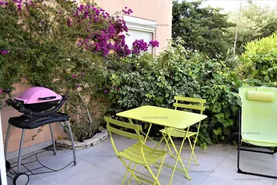 Image de Appartement T3 terrasse piscine dans résidence pour 6 pers