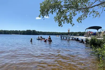 Image de 5 star on Catfish Lake wet boathouse, sandy beach, 5 bedroom, air cond