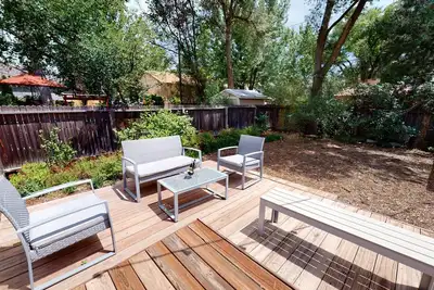 Image de Cozy Turn of the Century Home with Private Hot Tub