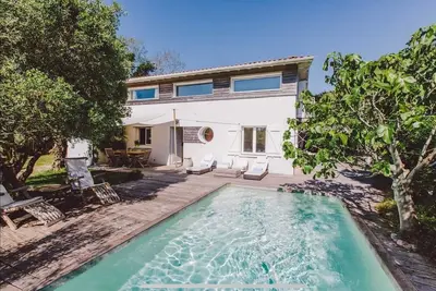 Image de Biarritz\/Anglet Villa plage a pied piscine chauffée au calm meublé de tourism 4*