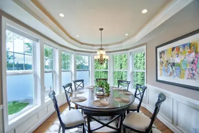 Image de Shelton Lake House near Olympic National Forest