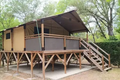 Image de Lodge sur pilotis Confort 30m² (2 chambres) + terrasse couverte 10m² (sans sanitaires privés) 5 personnes