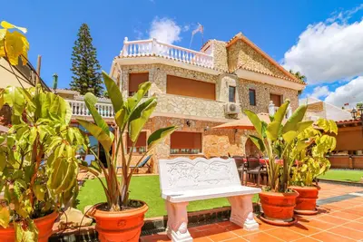 Image de Superbe maison Ă Benajarafe