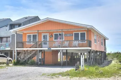 Image de Spacious & Beautiful 4br/2ba Oceanfront Home-Sleeps 12
