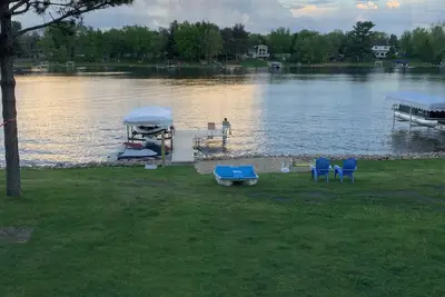 Image de Lakefront Wisconsin home minutes from Sand Valley, w/pontoon boat rental option