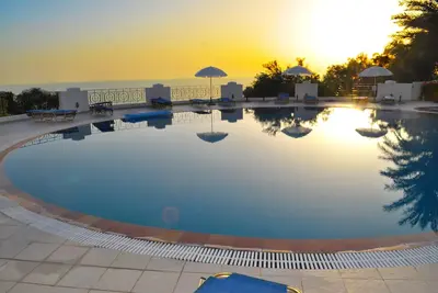 Studio mit Pool Maria am Agios Gordios