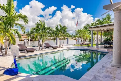 Image de New Listing - La Dolce Vita Villa on the direct Intracoastal waterway