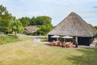 Great Higham Barn Complex by Bloom Stays -  sleeps 44 in 13 bedrooms