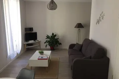 Hippocampe : Appartement calme de 45m² entièrement rénové et Neuf