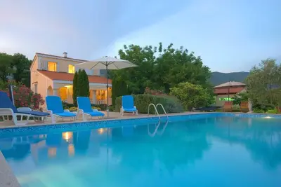 Maison de vacances Kaštel Stari pour 1 - 10 personnes avec 4 chambres à coucher - Maison de vacances