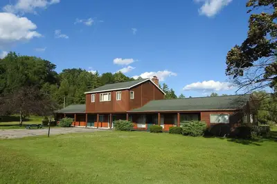 Image de Ideal getaway for nature lovers!
