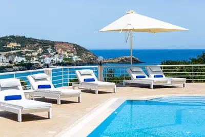 Image de Promitheas Villa, with Pool & Heated Spa Whirlpool, Î’Î’Q Facilities, Playground