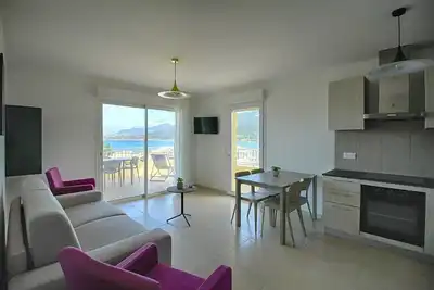 Image de Marine de Sant'Ambroggio - Modern apartment with sea view - F2 A Marina 6