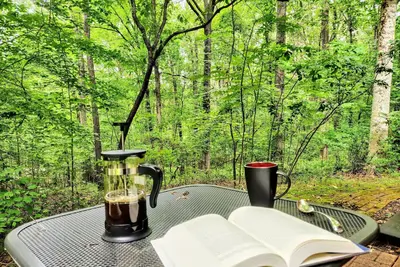 Image de Cozy Milton Guest Suite with Private, Wooded Patio & Kitchenette