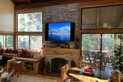 Image de Northstar, come this weekend! Mountain charm and luxury, by shuttle, sleeps 6