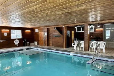 Image de All Inclusive Getaway ( The Pool House )