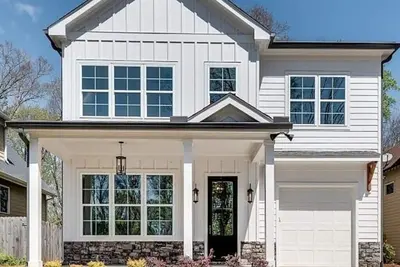 Image de East Atlanta Retreat for The World Cup!