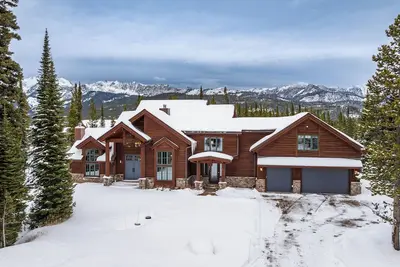 Image de Timber Lodge | Big Sky | 7 Bed, 10 Bath