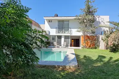 Image de house with private pool and big yard in the heart of Tlaquepaque.