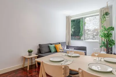 Image de Renovated & Quiet 1-Bedroom in Santa Catarina