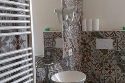 Image de Garbini Au Salon A