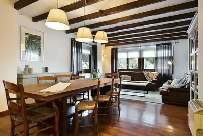 Image de Luderna - Apartamento con terraza Bonaigua B2