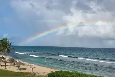 Image de Ocean Front Blue Water Paradise
